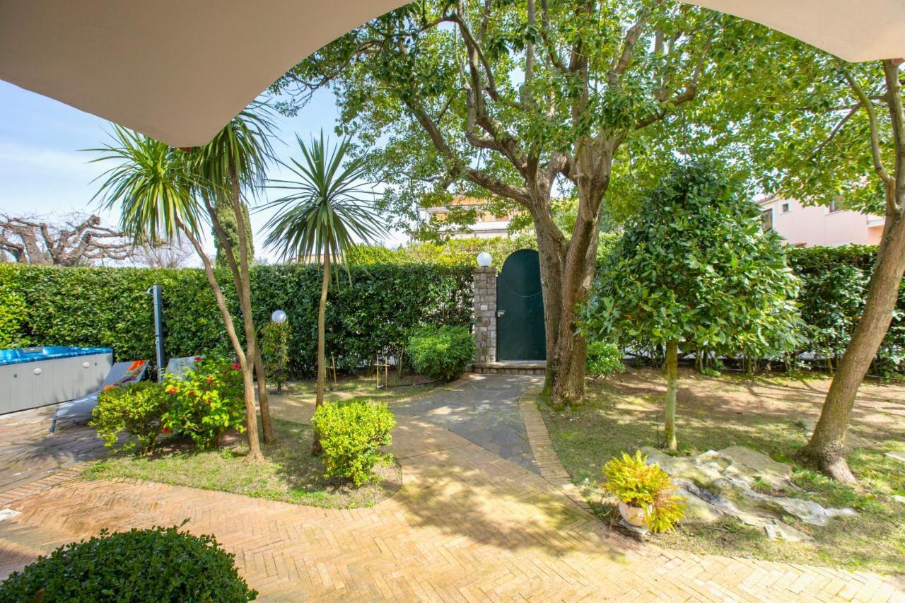 Amore Rentals - Resort Ravenna - Villa Dama 马萨鲁布朗斯 外观 照片